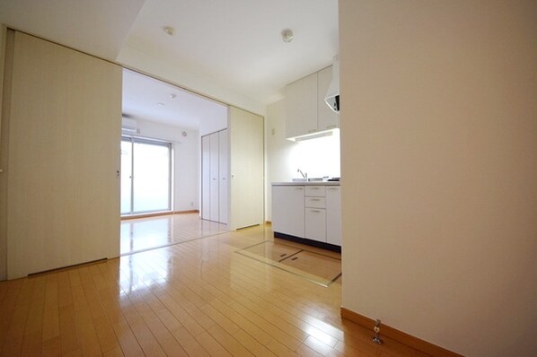 プレミール松庵の物件内観写真